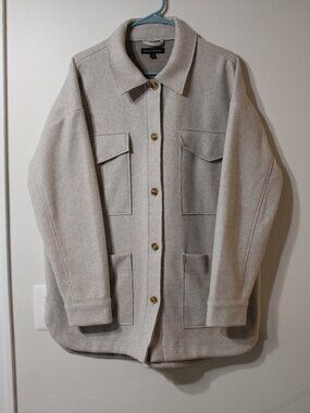 Women's Banana Republic Oversized Button Down Long Sleeve 4 Pocket Shacket